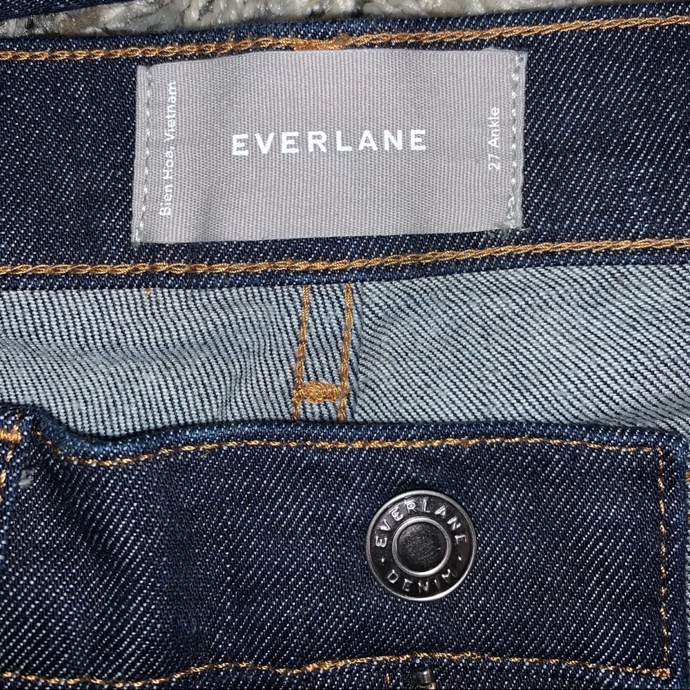 Size 27 Everlane Darkwash Mid-Rise Jeans